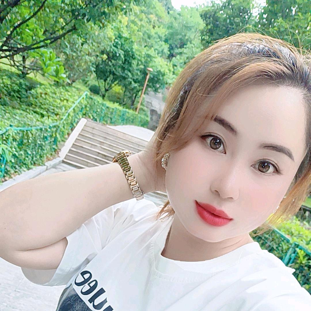 纽西之谜伊佳美美妆店