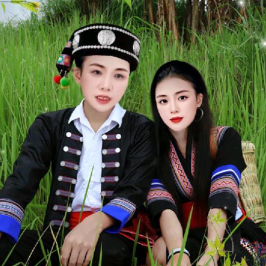 唯唯爱