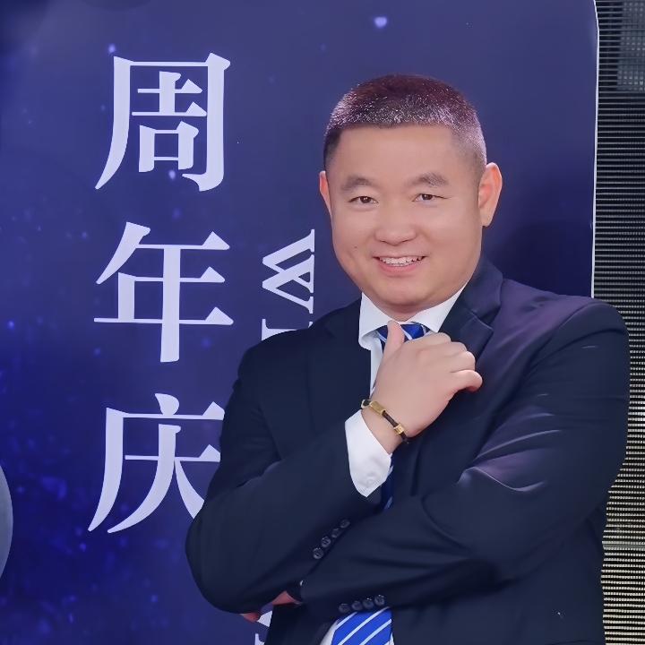 凯凯很萌