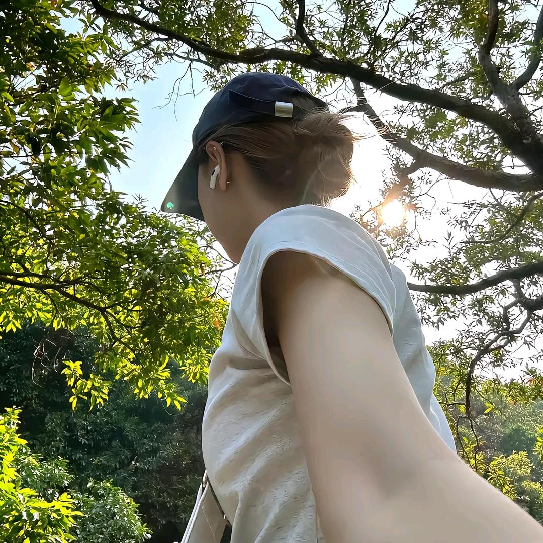 我讨厌数学ಥ_ಥ ᖗ