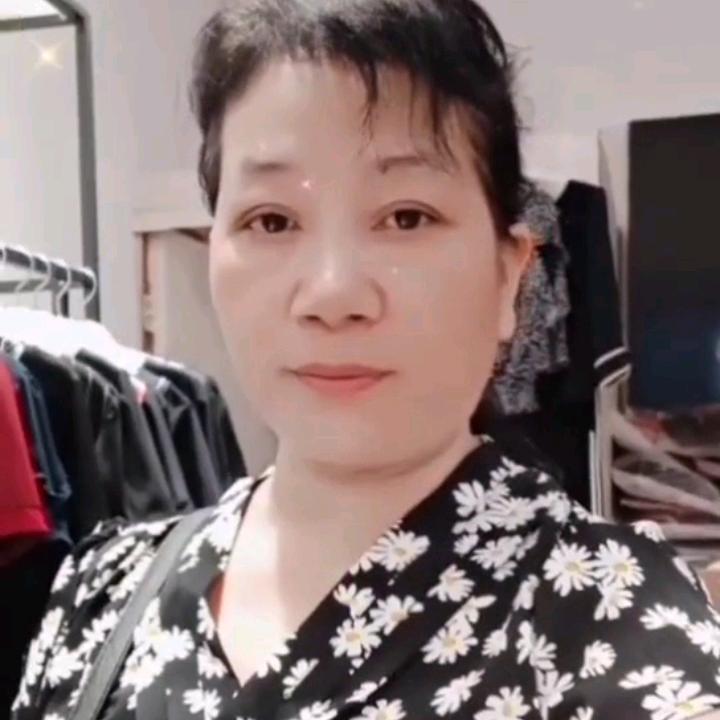 九月莲姐