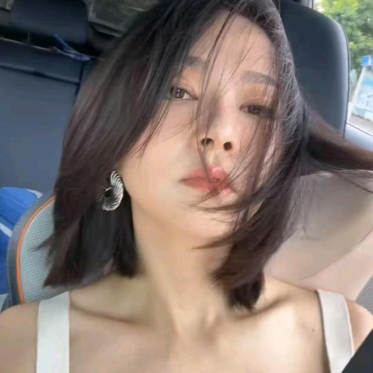 小紫一个人