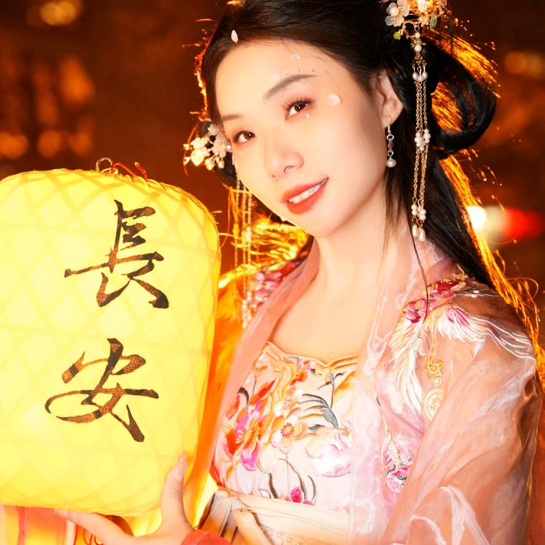 叙永卖房小兰