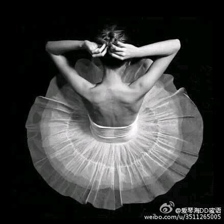 郁郁乐