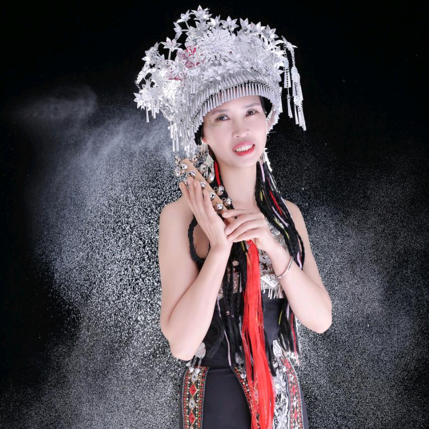 秦悦
