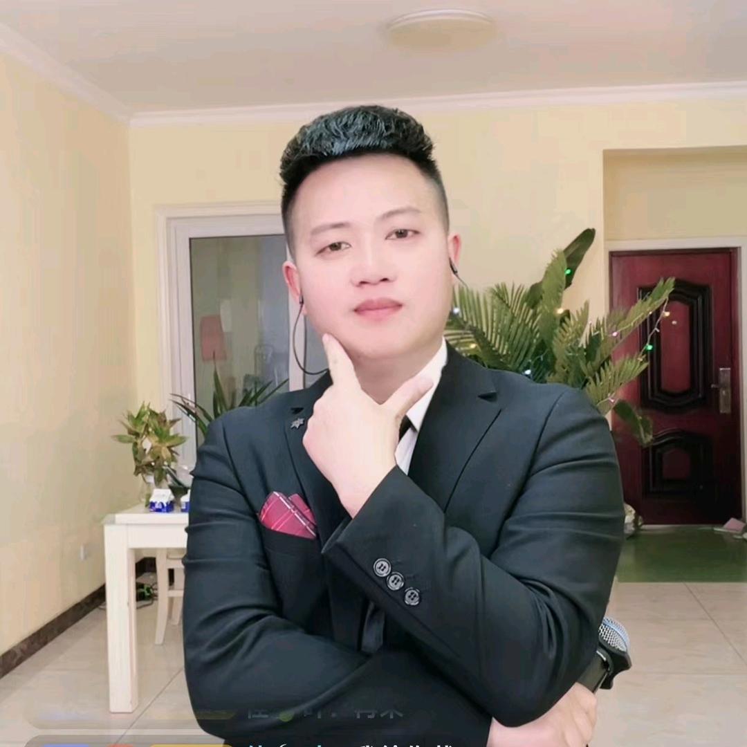 🍏情歌岑朗
