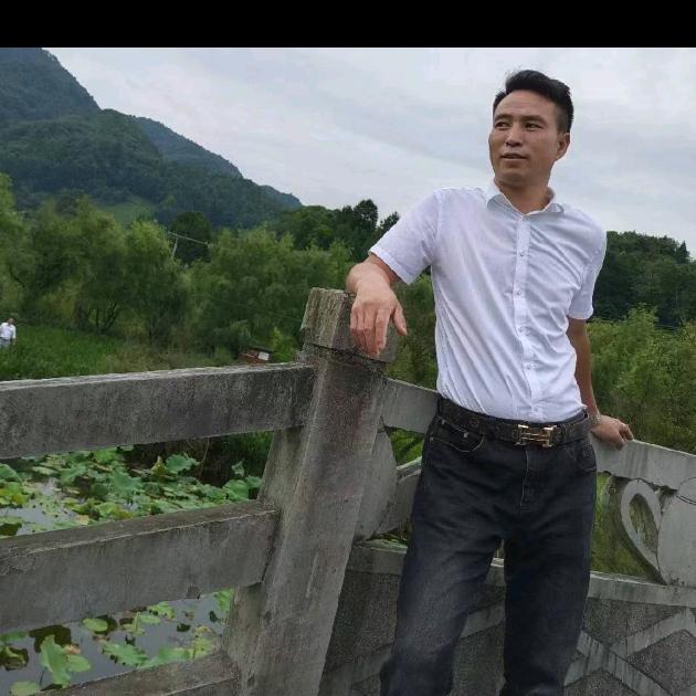 《景福天》勾二毛零售，批发，琉璃瓦。承
