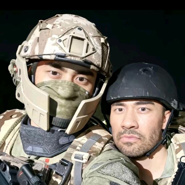 Aa绿裤子（三角洲）