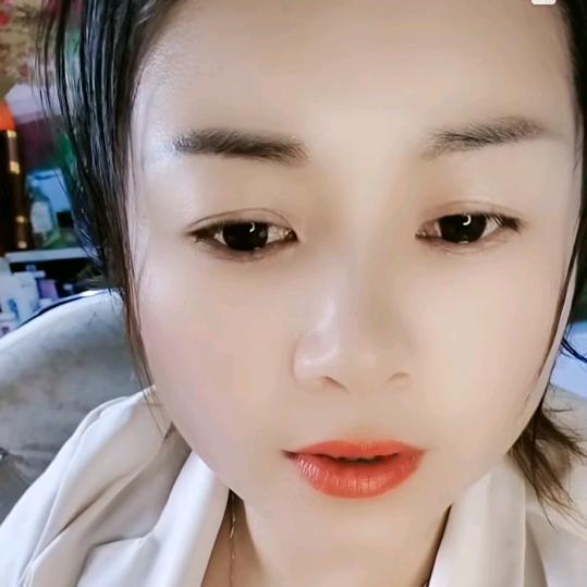 丑妹妹，单