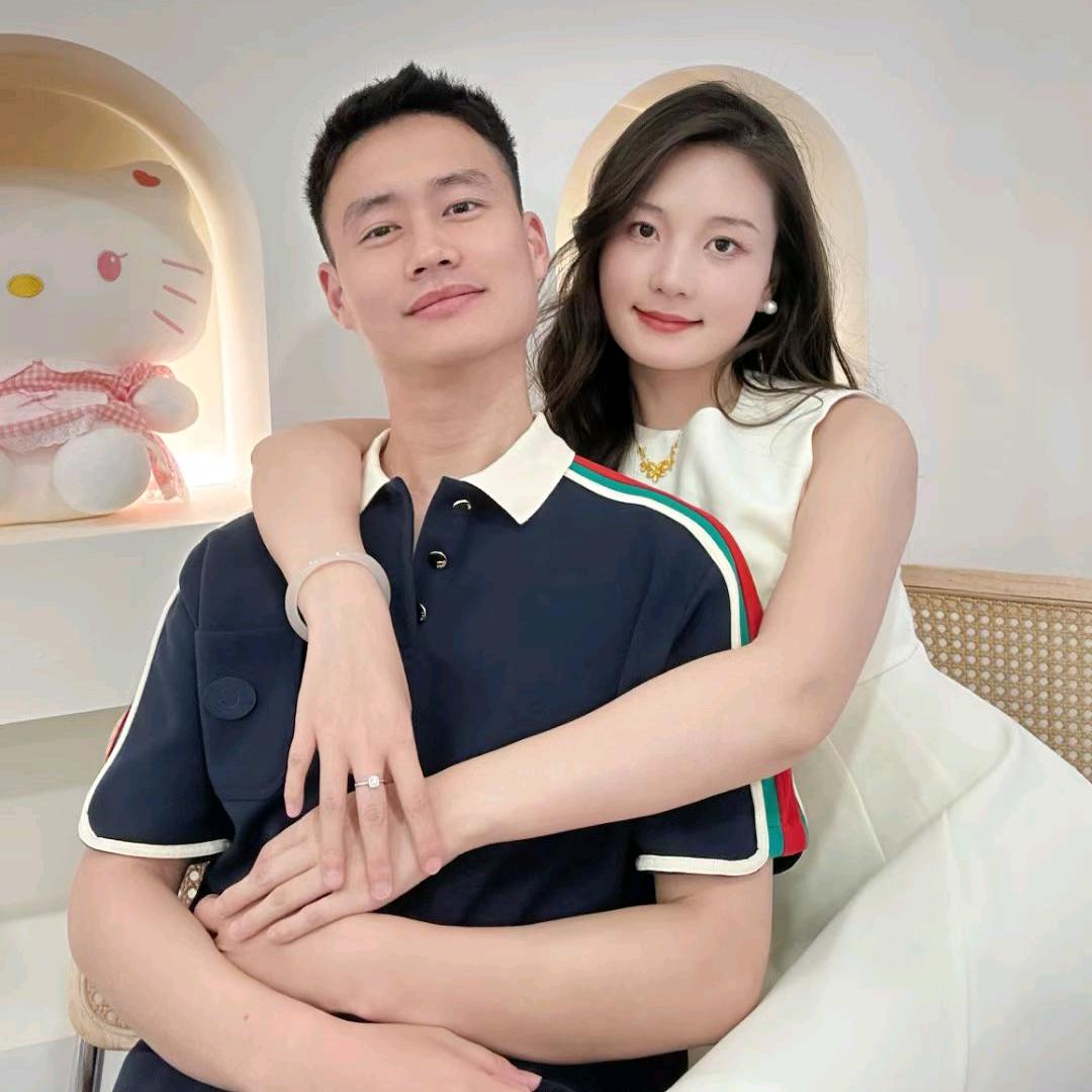 玩鱼的显眼包（兰寿泰狮）