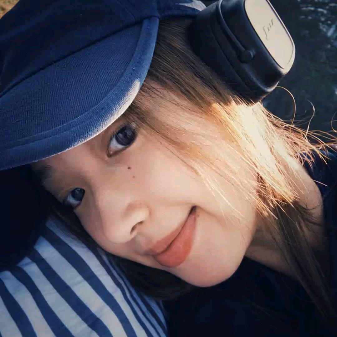 😘