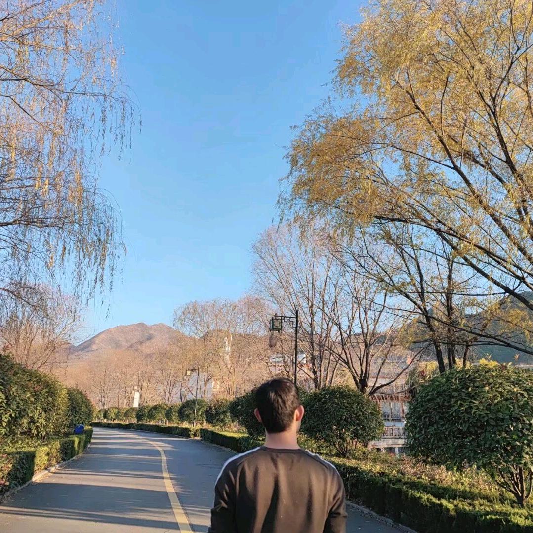 魏燚（王者变现）