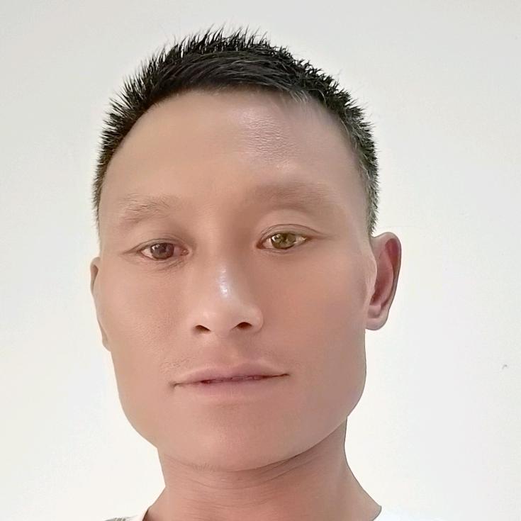 阿洪A（来自贵州遵义）喜欢唱歌不定时直播