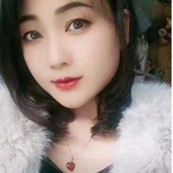 做装修的小姐姐