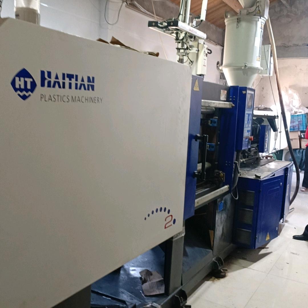 小杨废旧物资回收，机器设备仓库积压物资