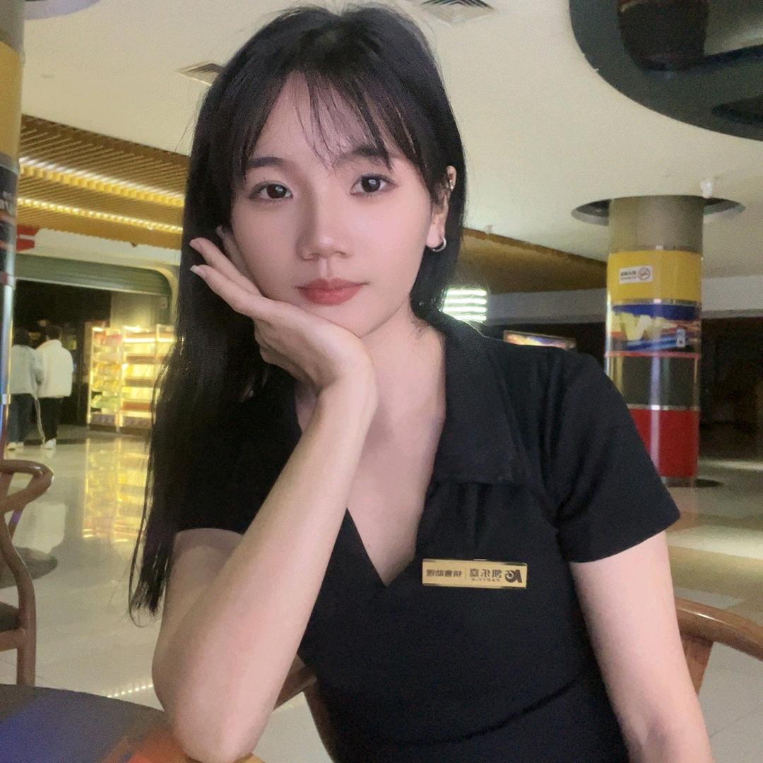 喜嘉乐派对KTV订台小冰