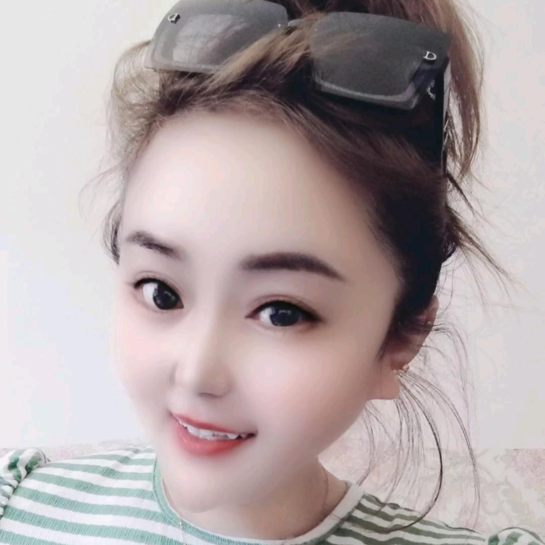 普普通通的女人 😉😉