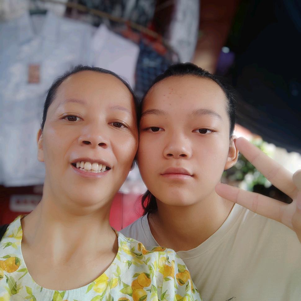 冉冉升起服装日杂