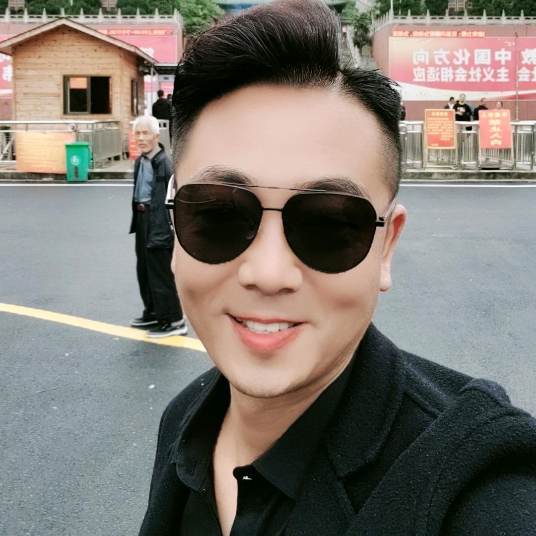 垒哥努力