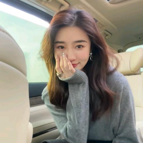 邱莹莹-现货返场