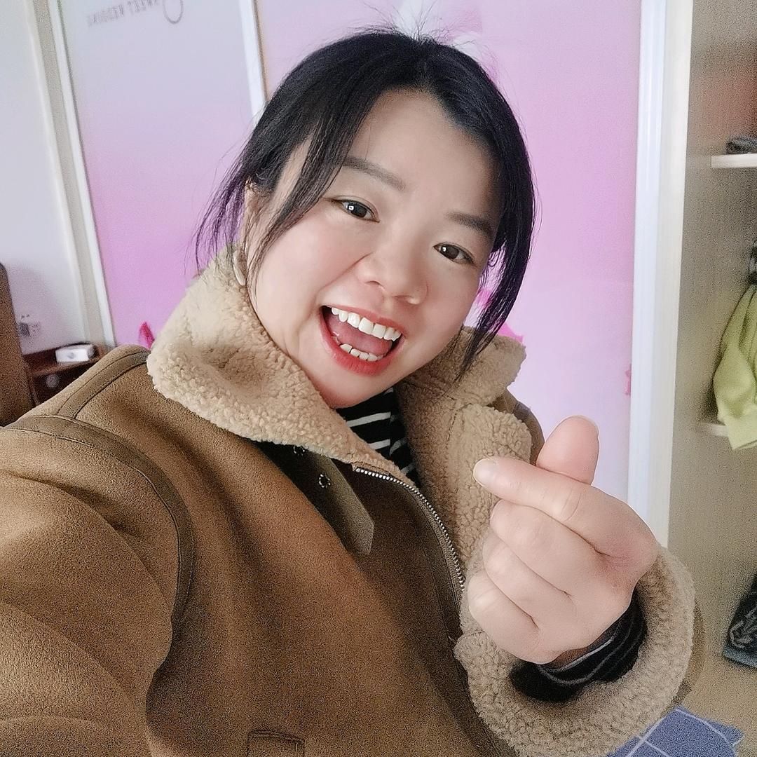 丹丹爱跳舞(早上6点10开播)