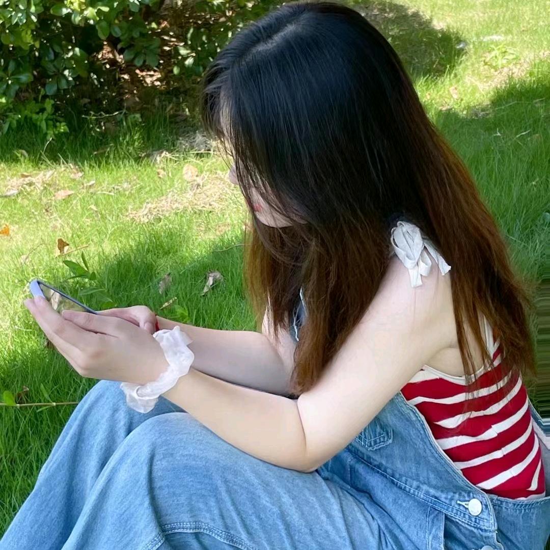 楼笙笙.