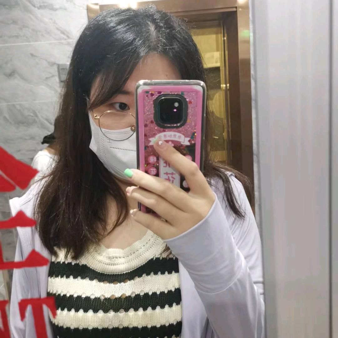 莲曌