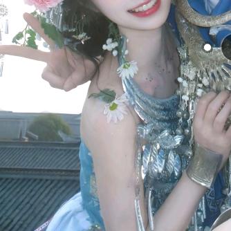 朵朵