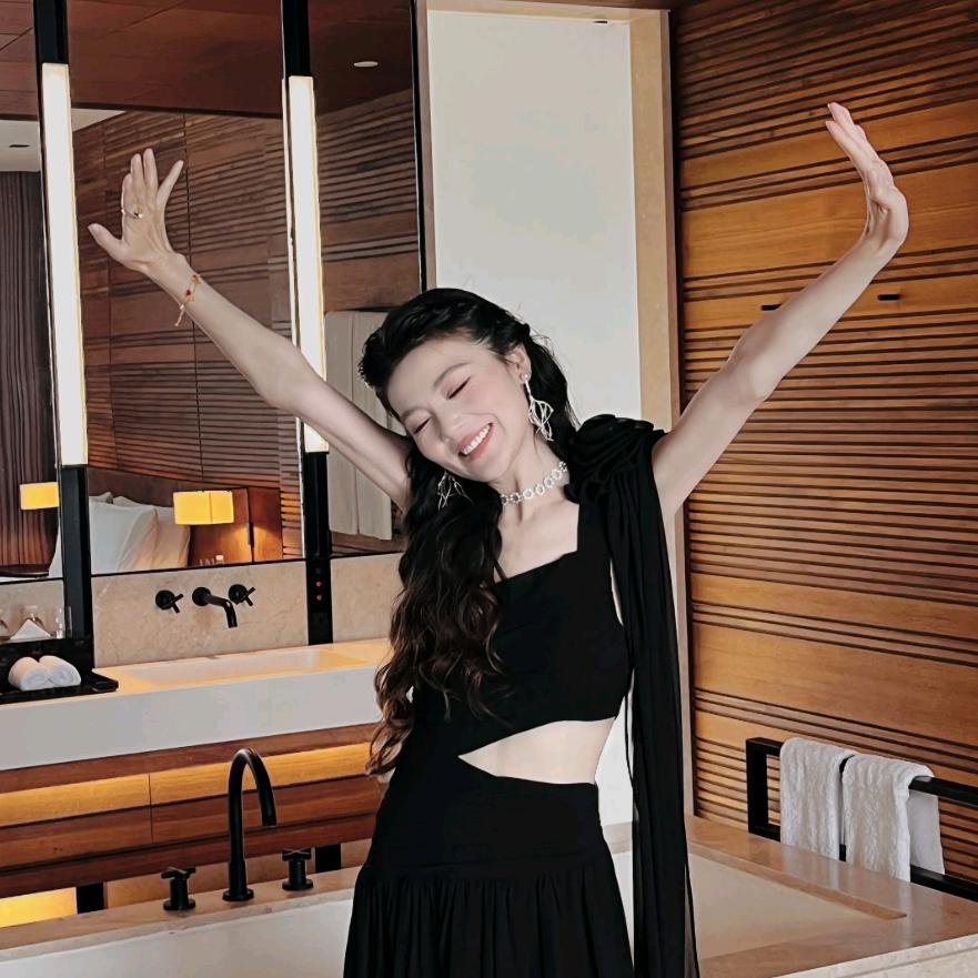 千屿sheila-直播爆品福利