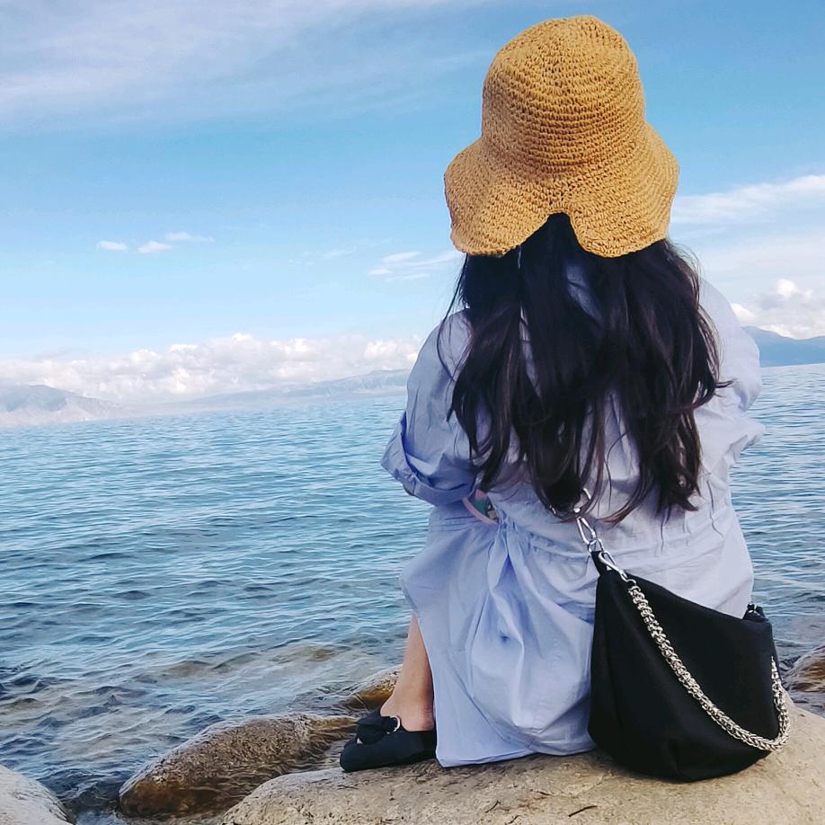 欣欣吖