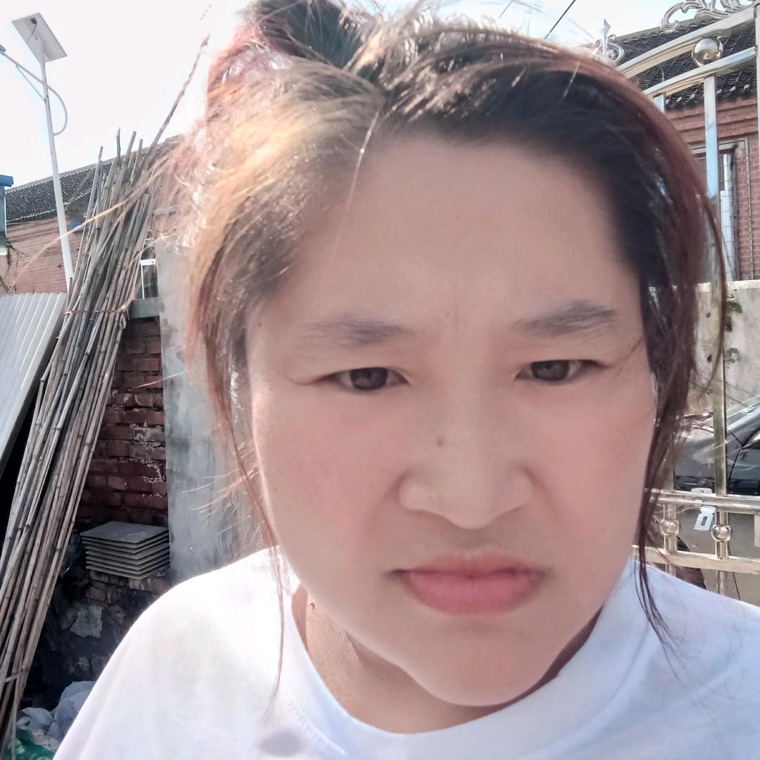 刁梦莹