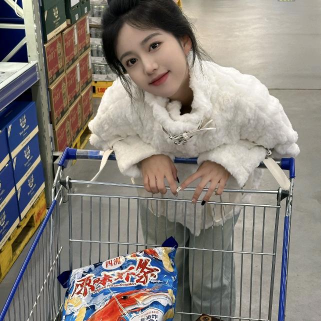 🍼🍼㨥䈿鬭䕾🍄🍄