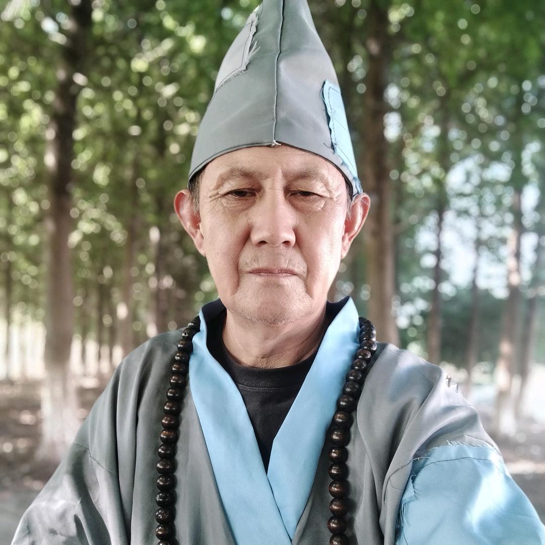 张济公聊天唱歌🎤🎤🎤