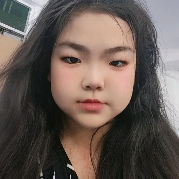1米52的娜娜