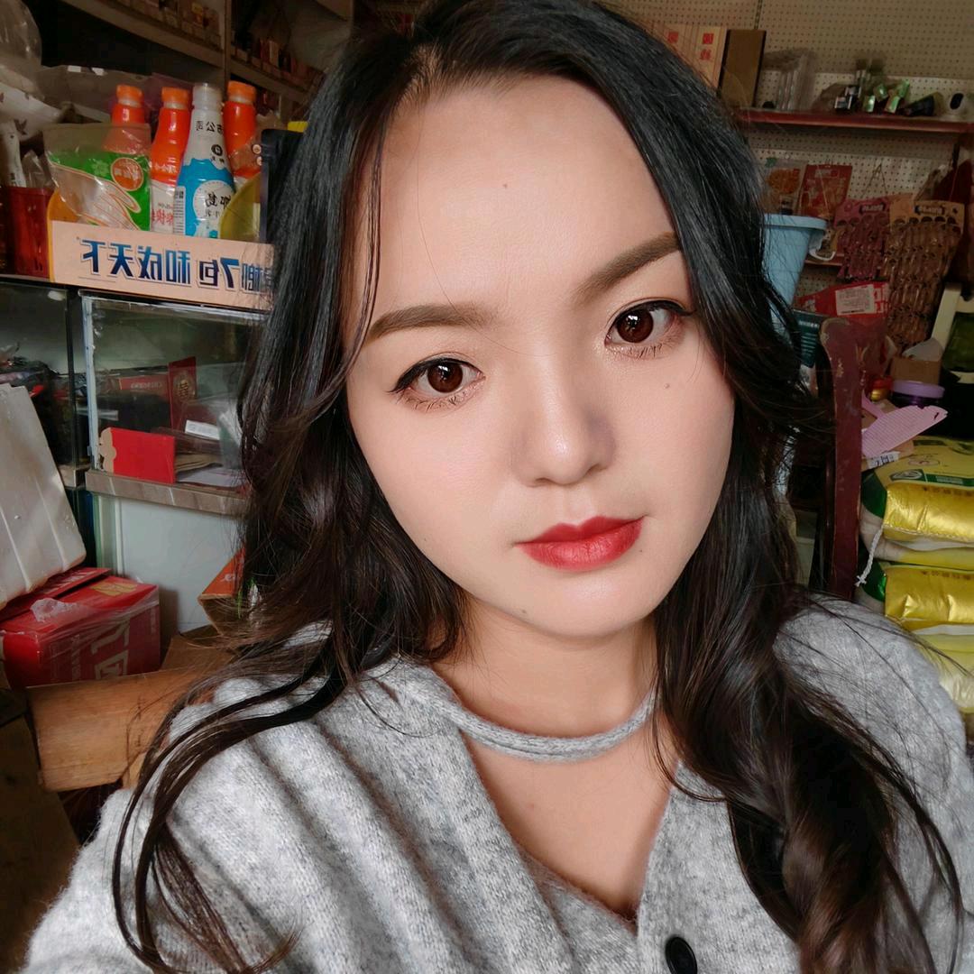 鑫福贸易  伟华1587944155