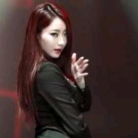 迷一样的女子