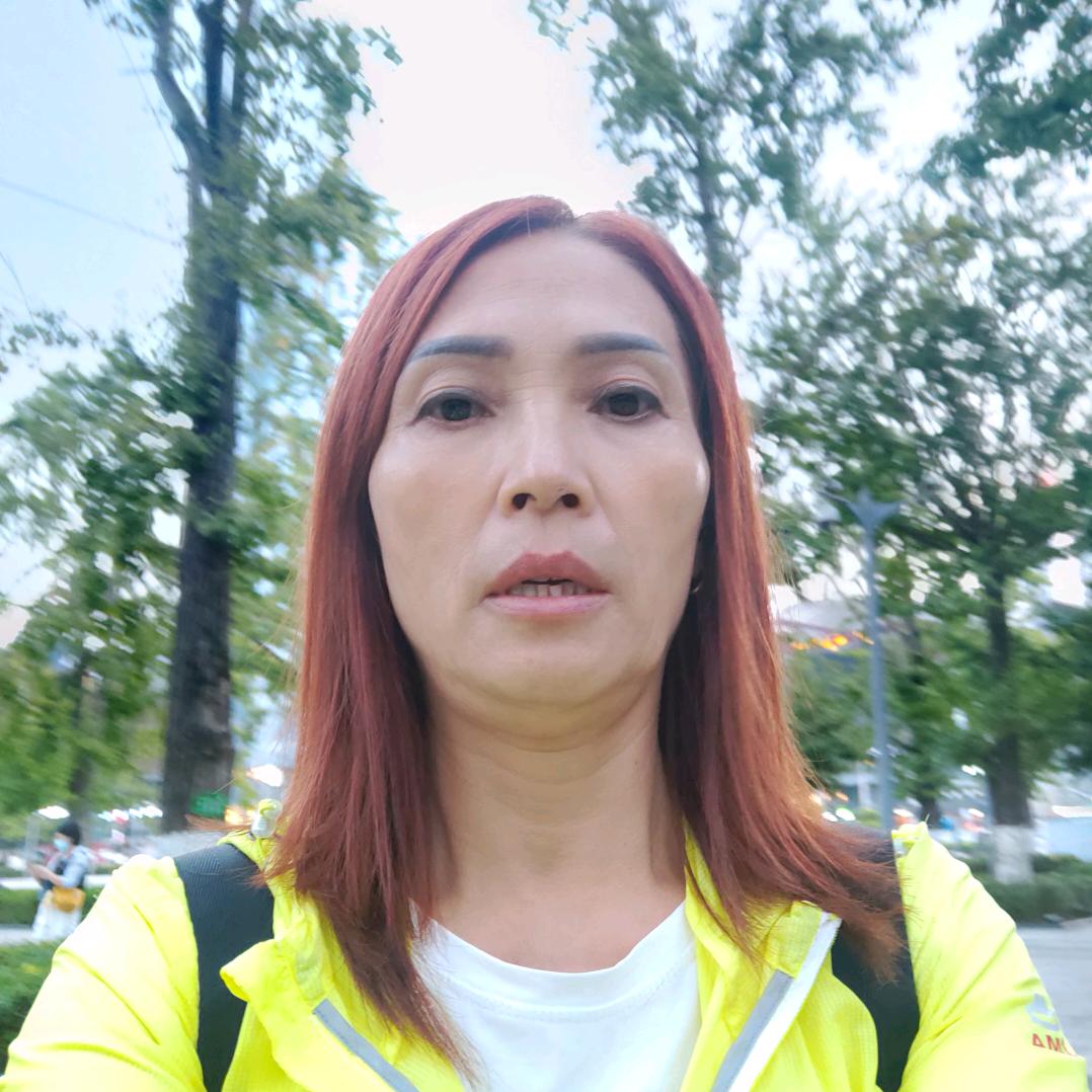 亚爱唱