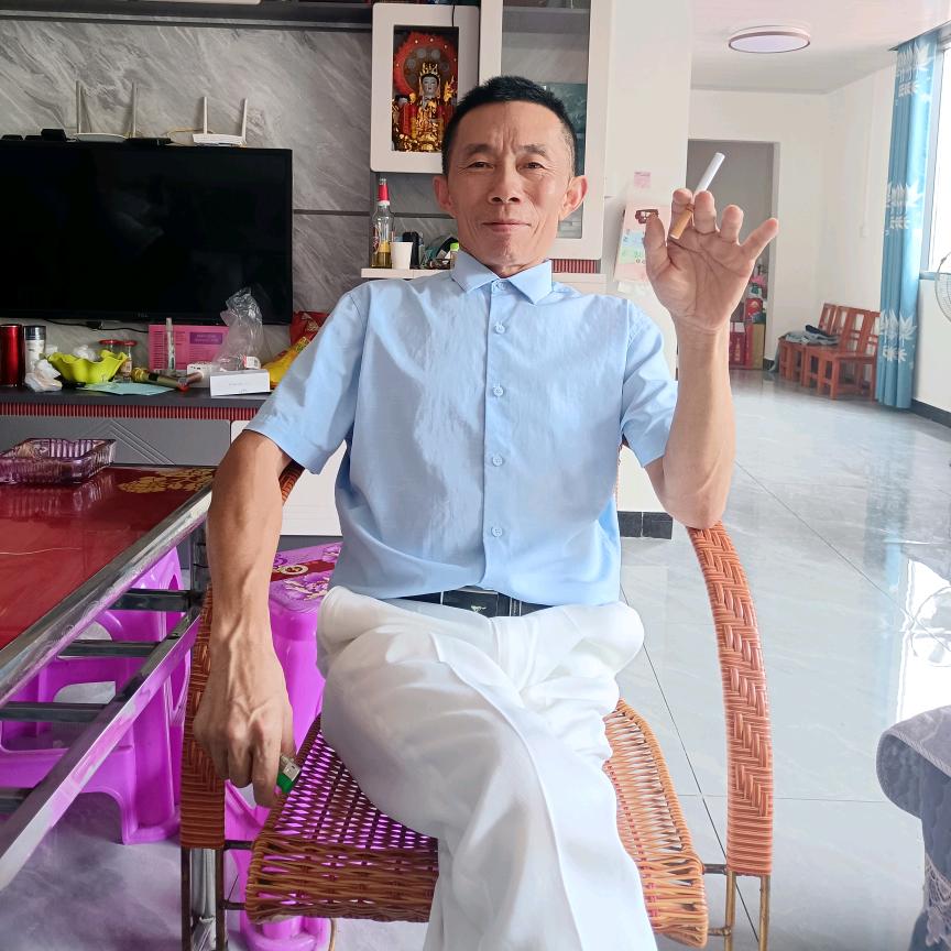ss幸福快乐一家人