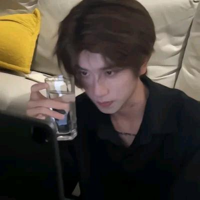 南阳山屿造型。   张墨