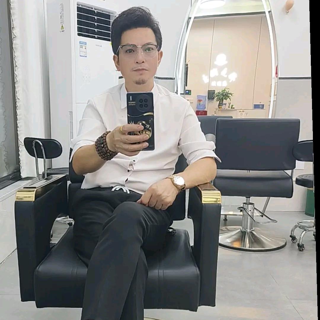 专业素颜改造～皓哥哥