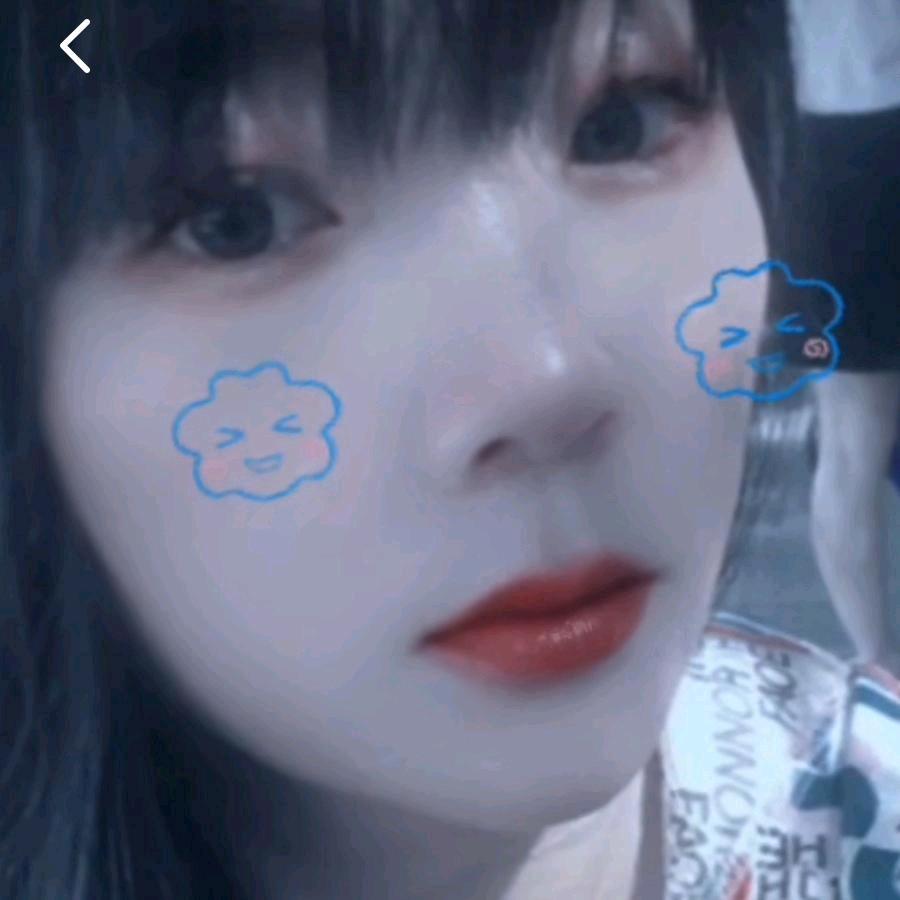 玉林兴业，时尚装饰小黄