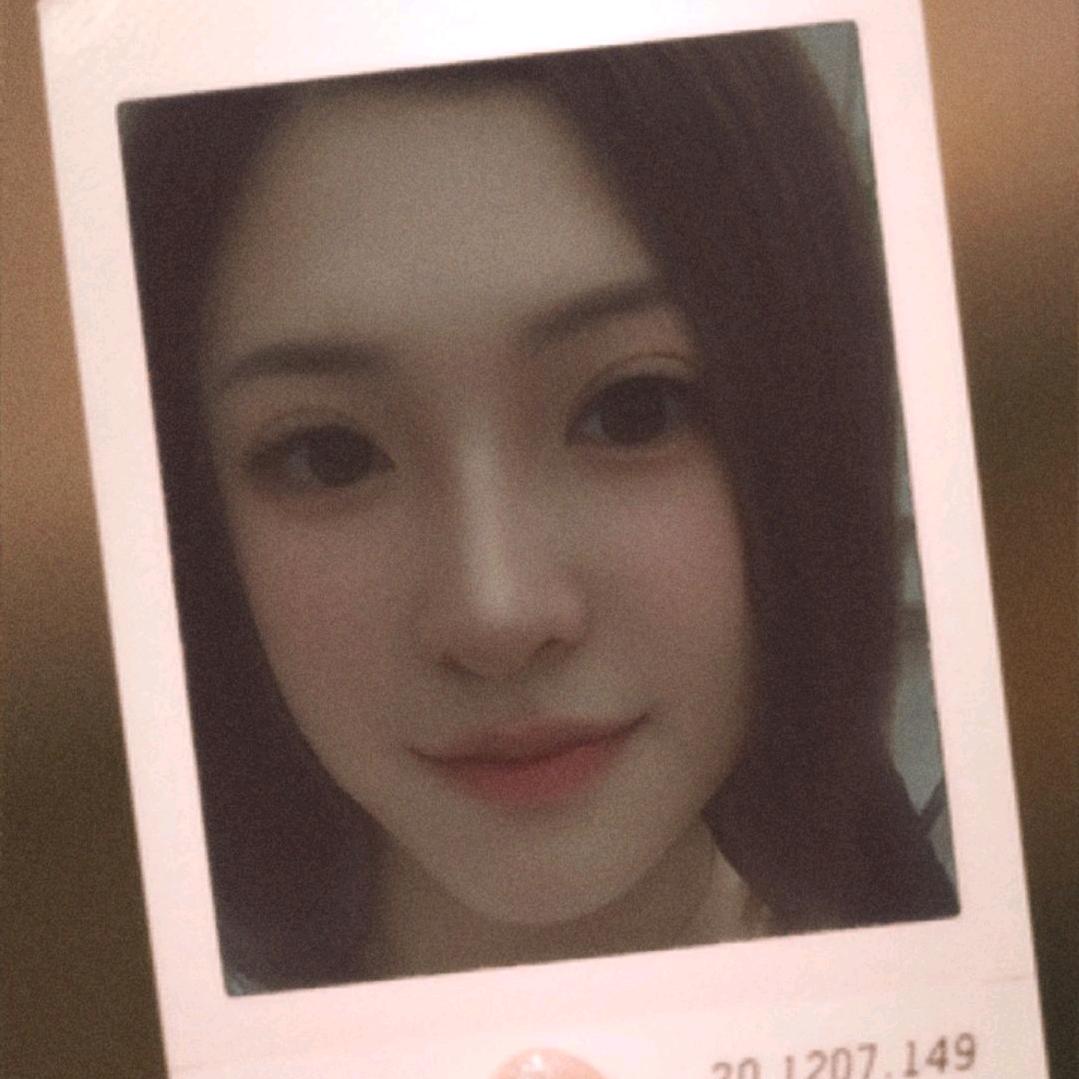 💛💛💛財神爷私生女～李莹🌸🌸