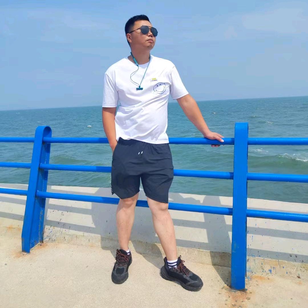 ༄༅༜張🚬先生༻