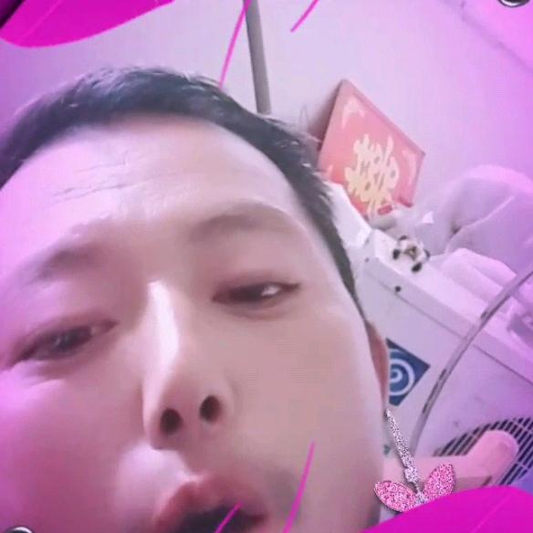 i：出😓`丶