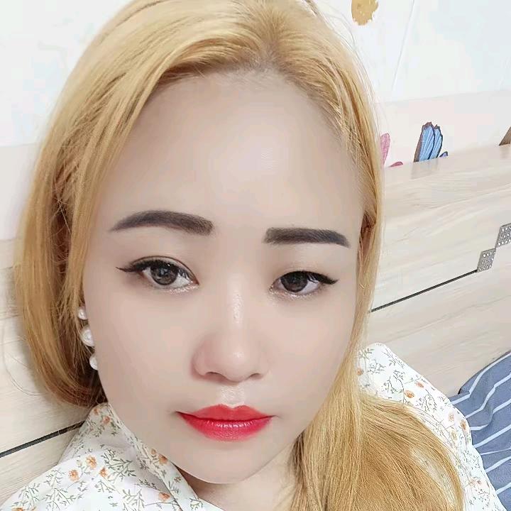 哈尼明里