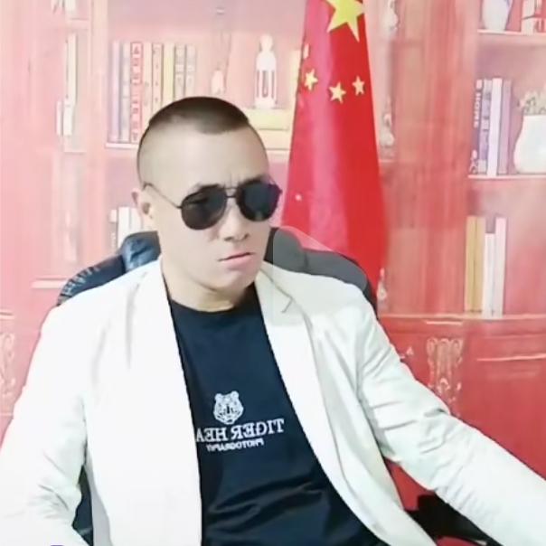 ͏陆氏家族