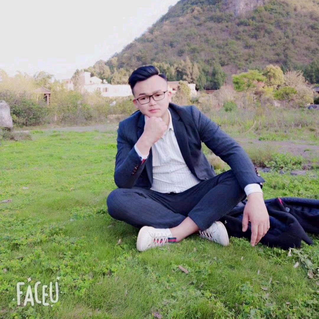 志鹏潮牌服饰供应链