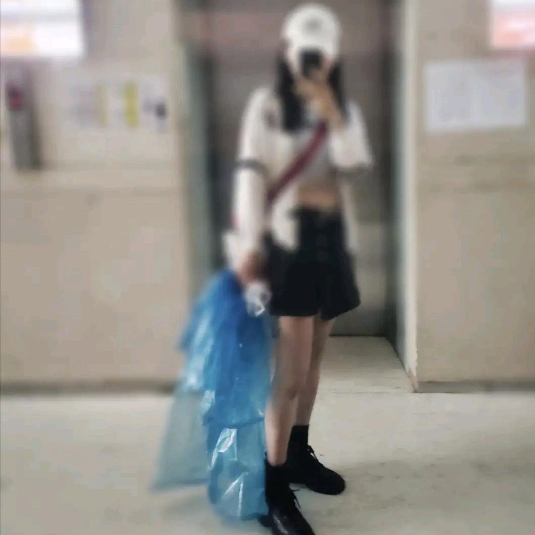 大涵子