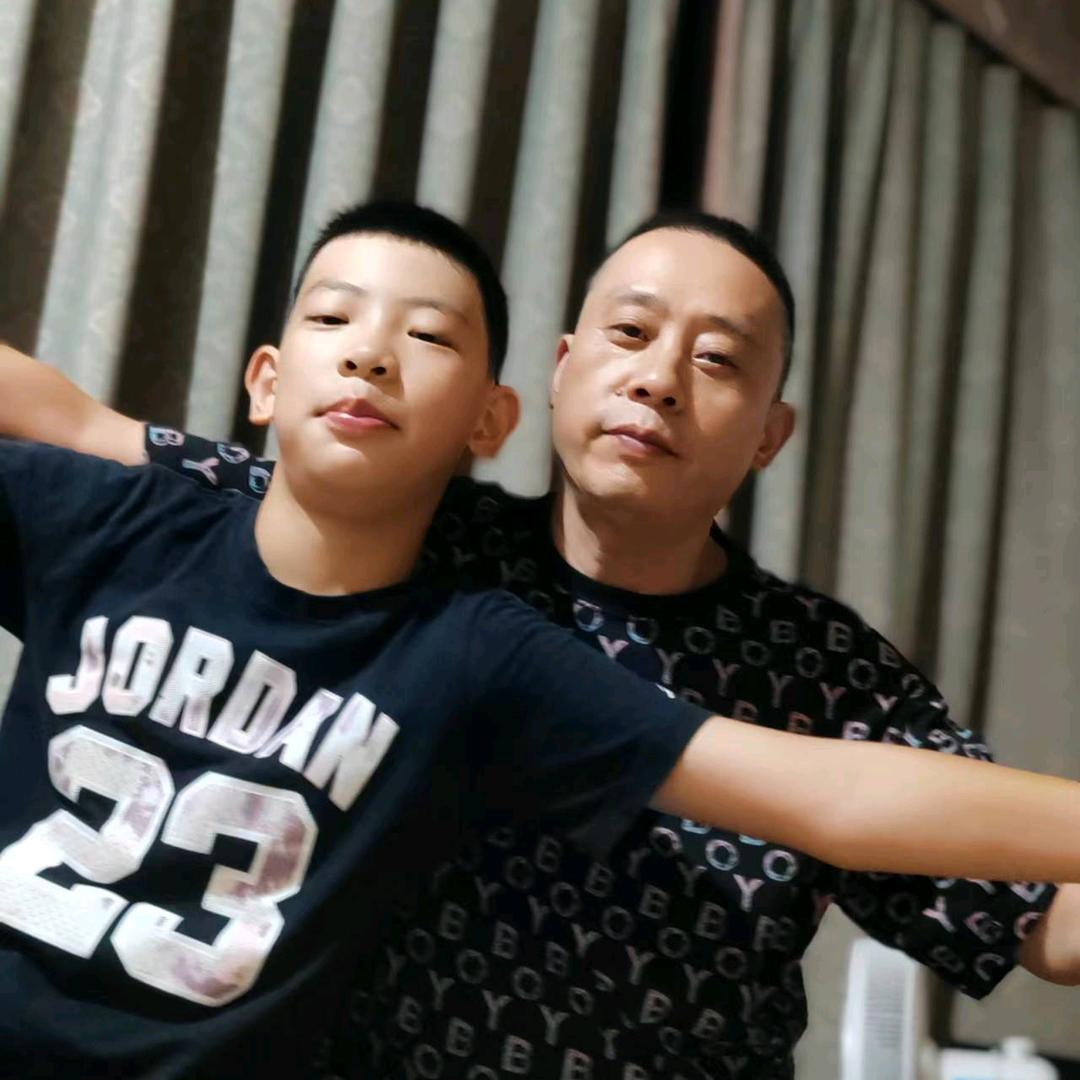 盐津宏声电器黄四哥