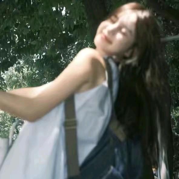 棌小姐